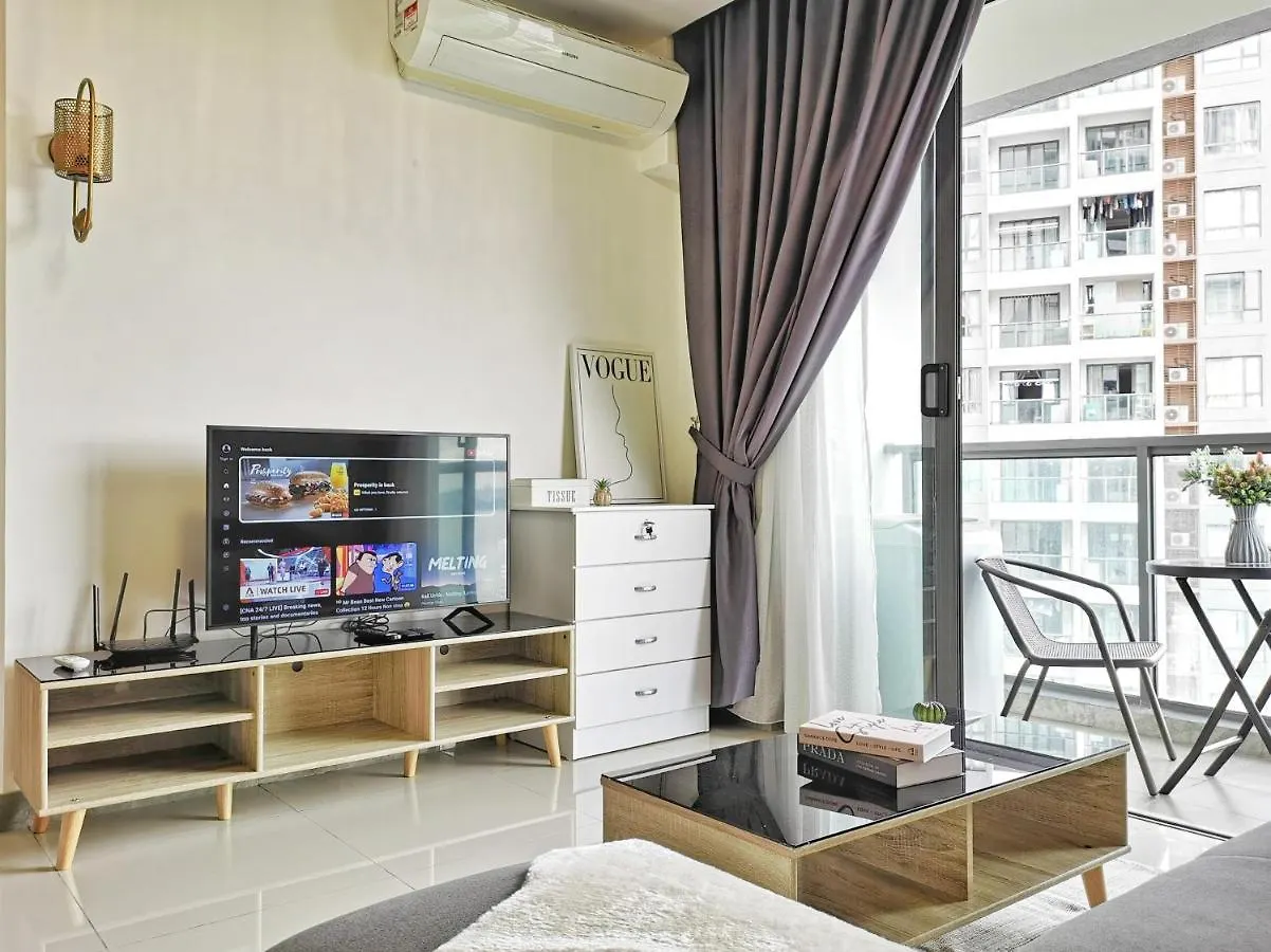 Yussy 1Bedroom Sea View Condo At R&F Princess Cove Johor Bahru Malaysia